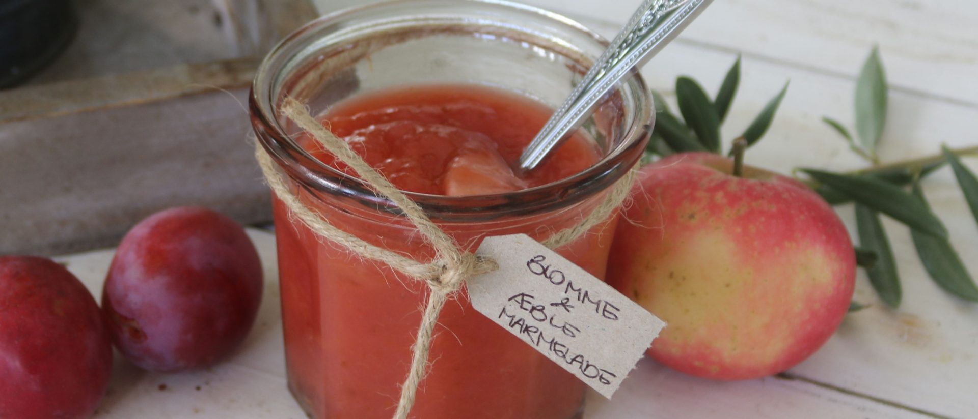 Blomme og æble marmelade